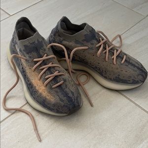 YEEZY BOOST 380 MIST